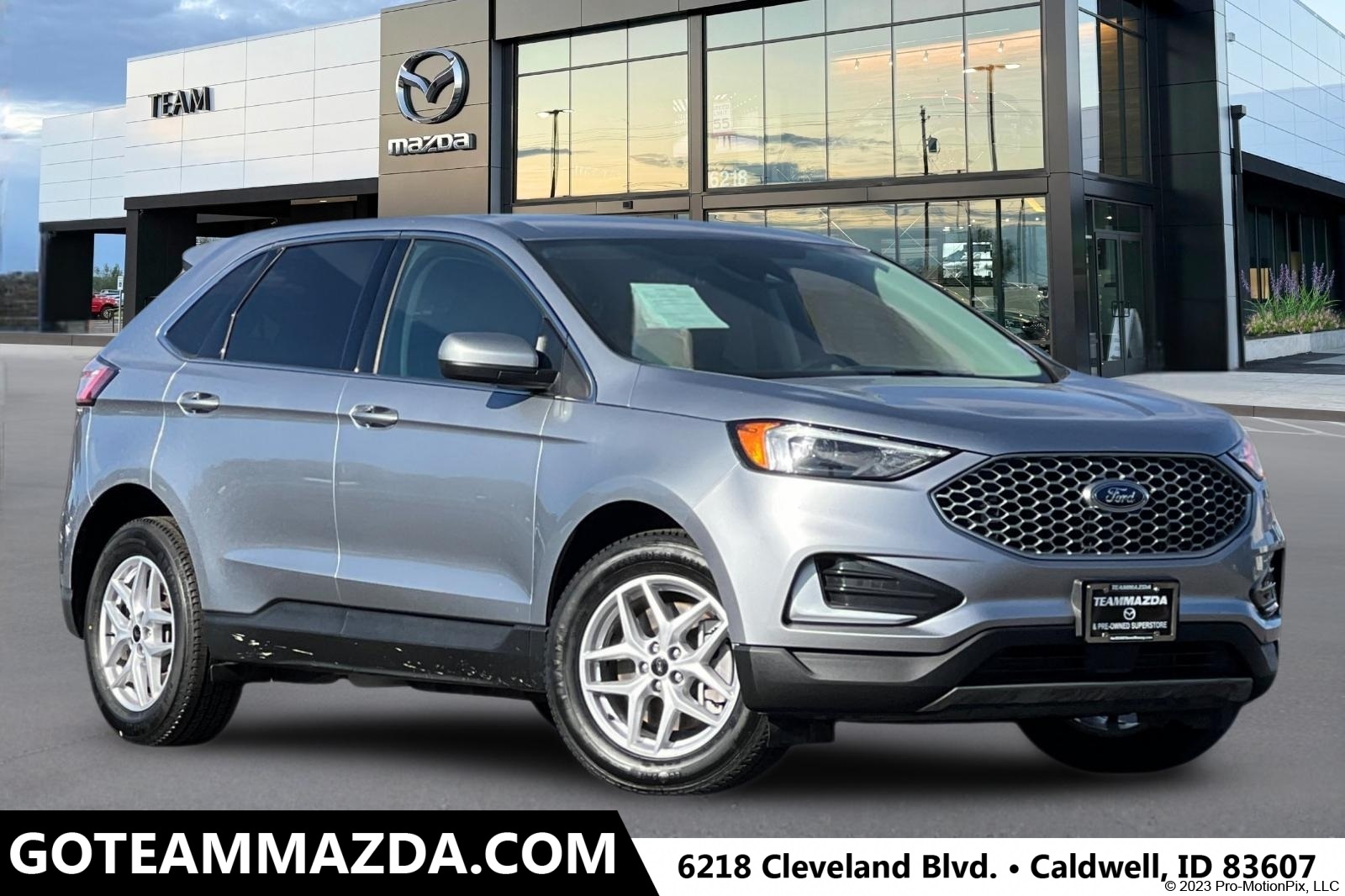 2023 Ford Edge SEL's photo