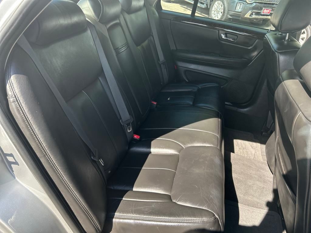 2008 Cadillac DTS Base photo 29