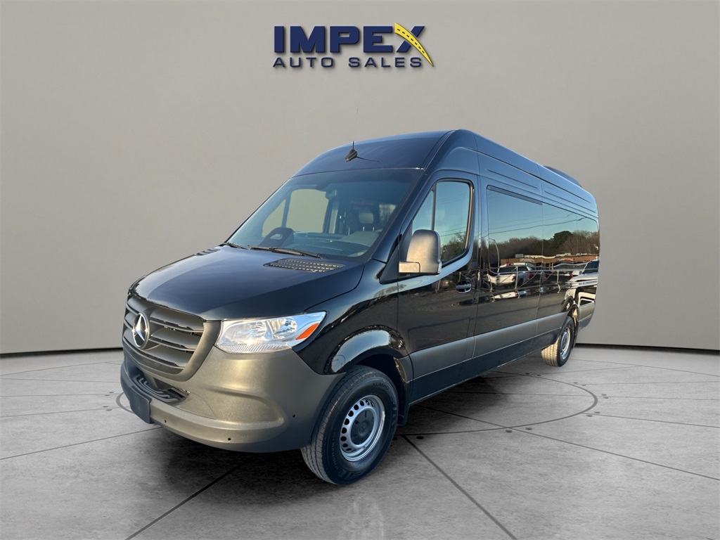 2025 Mercedes-Benz Sprinter Passenger Van Base's photo