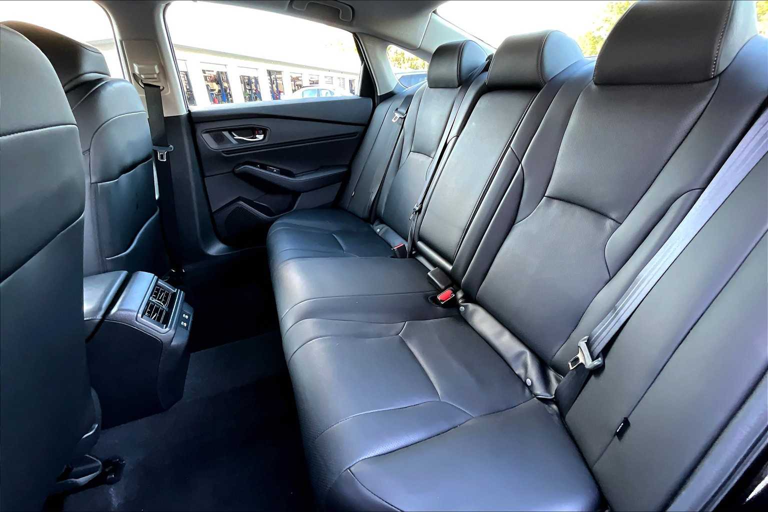 2024 Honda Accord Hybrid Touring photo 18