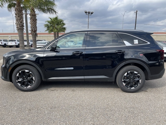 2025 Kia Sorento S photo 4