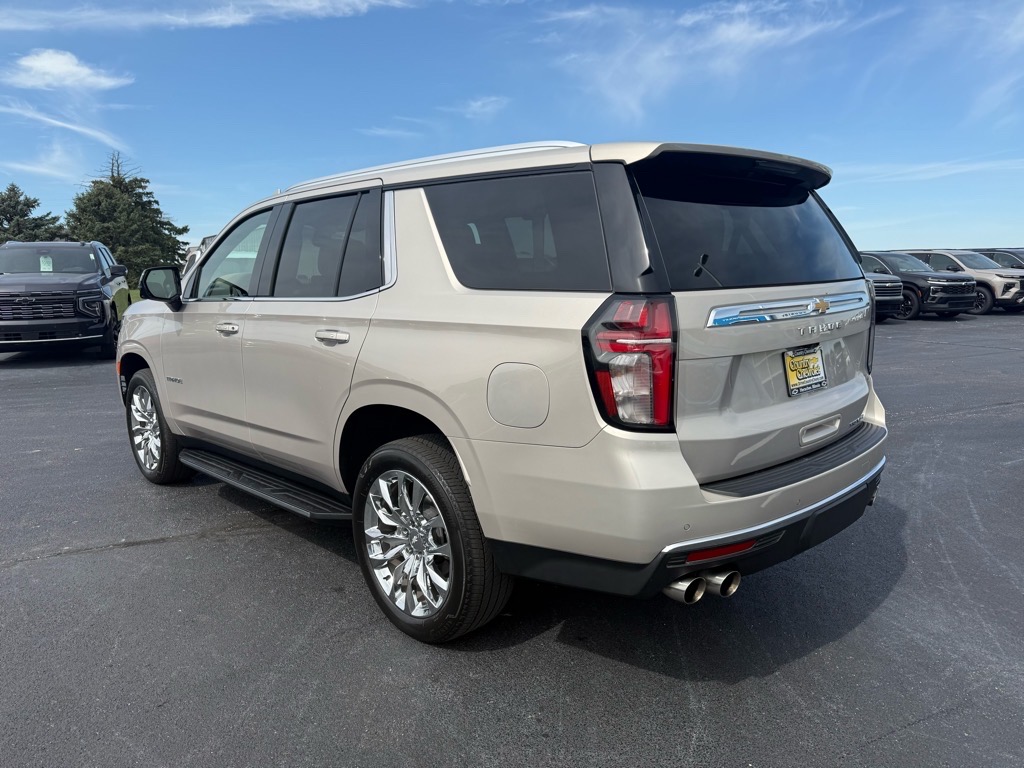 2022 Chevrolet Tahoe Premier photo 3