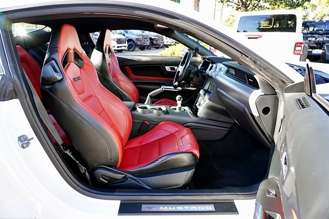 Used 2023 White Ford GT Premium image 11