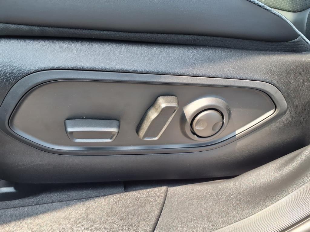 2025 Jeep Wagoneer S Limited photo 4