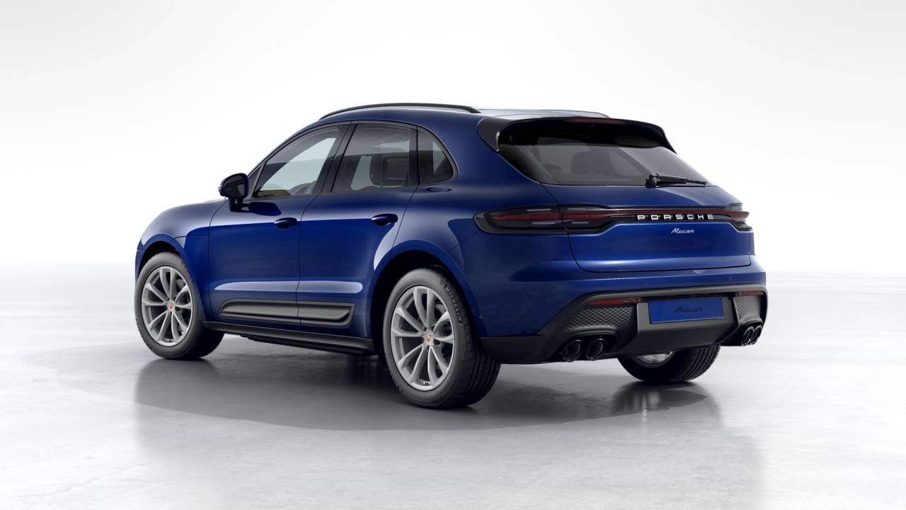 2026 Porsche Macan T photo 3
