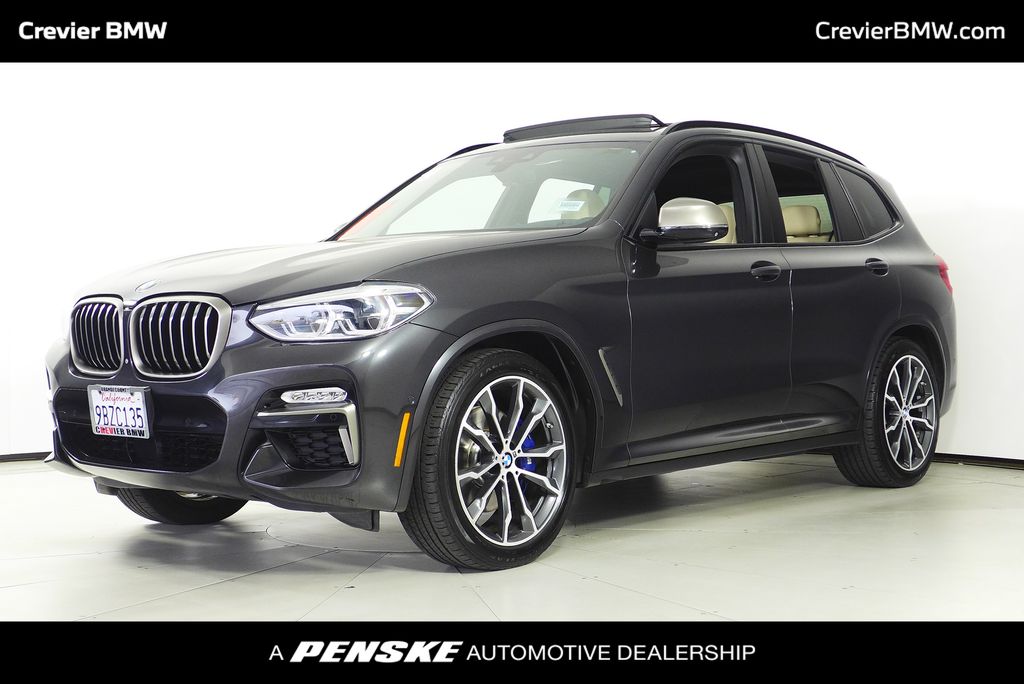 2019 BMW X3 40i's photo