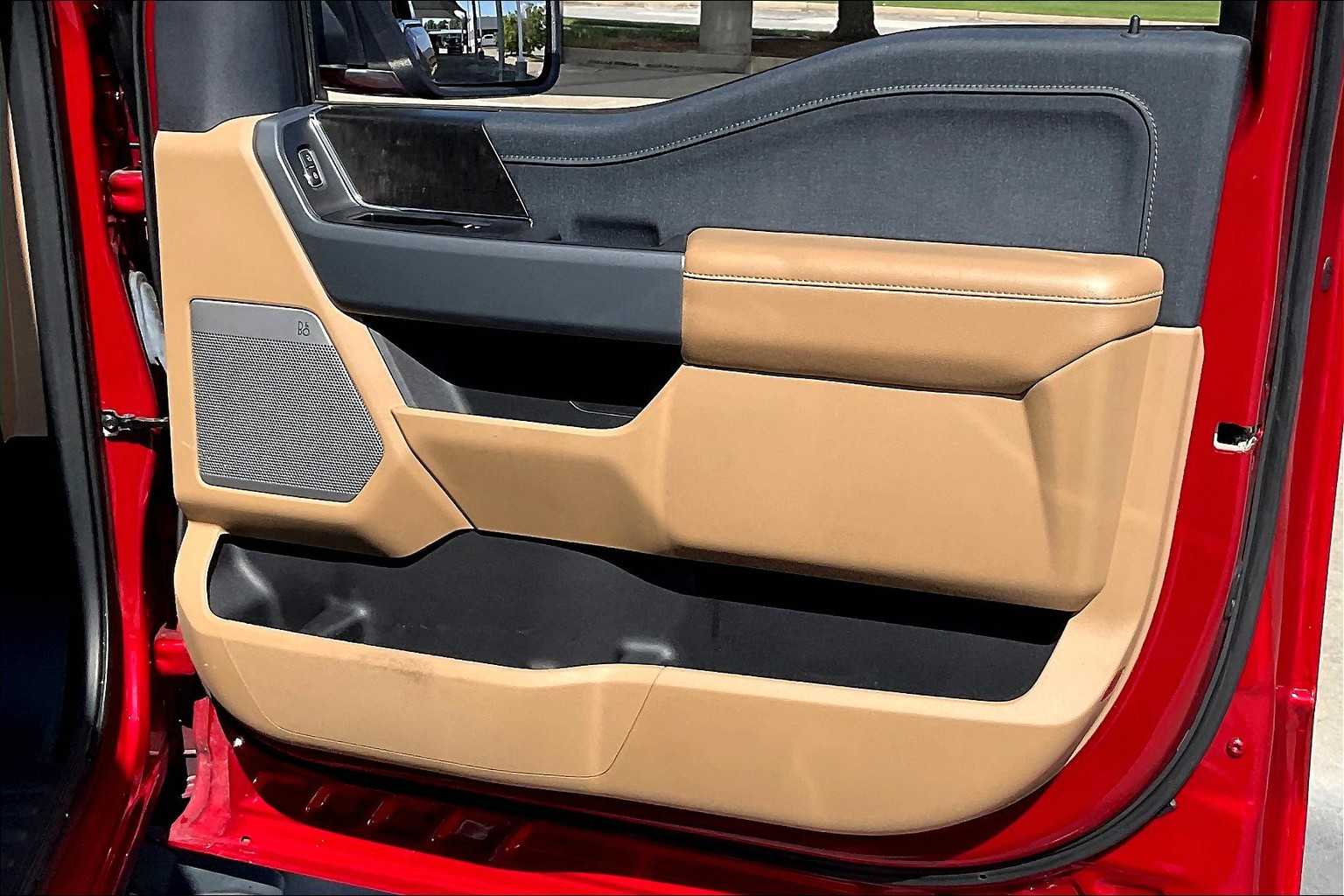 2021 Ford F-150 Lariat photo 21