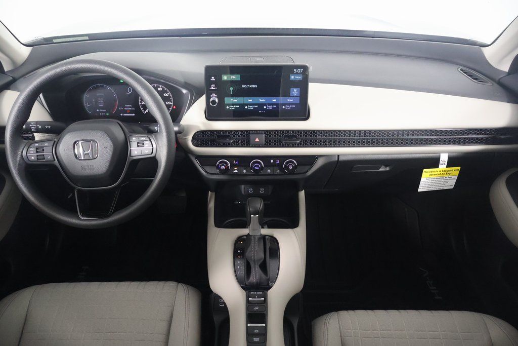 2026 Honda HR-V LX photo 4