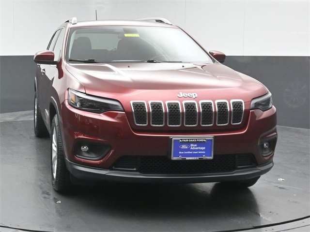 Used 2019 Jeep Cherokee Latitude with VIN 1C4PJMCB1KD141316 for sale in Valparaiso, IN