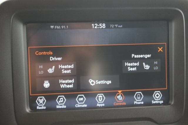 2020 Jeep Renegade Latitude photo 7