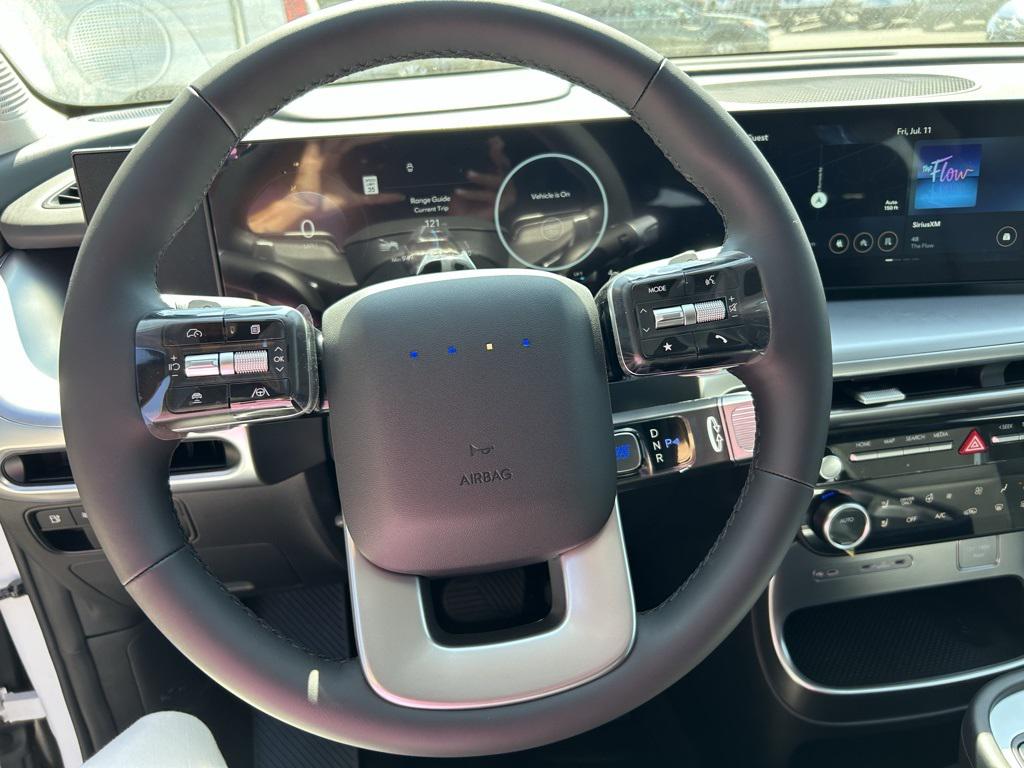 2026 Hyundai Ioniq SEL photo 13