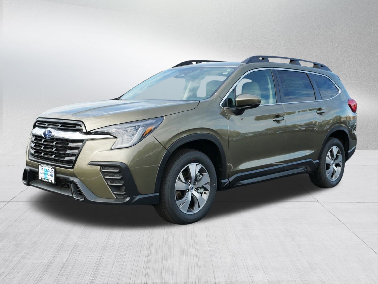 2025 Subaru Ascent Premium photo 2