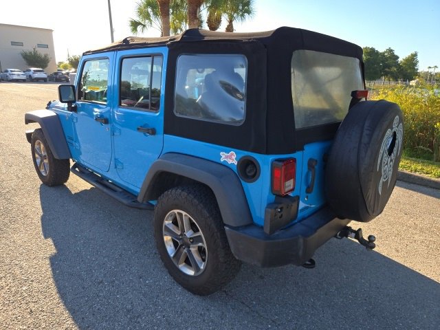 2017 Jeep Wrangler Unlimited Sport photo 3