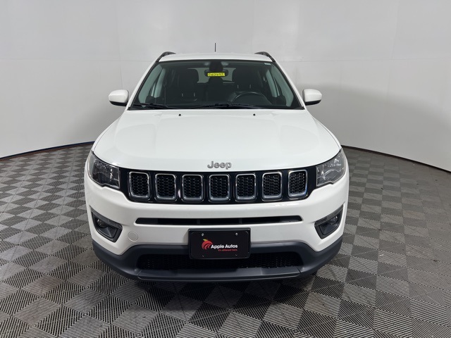Certified 2018 Jeep Compass Latitude with VIN 3C4NJDBB8JT143209 for sale in Shakopee, Minnesota