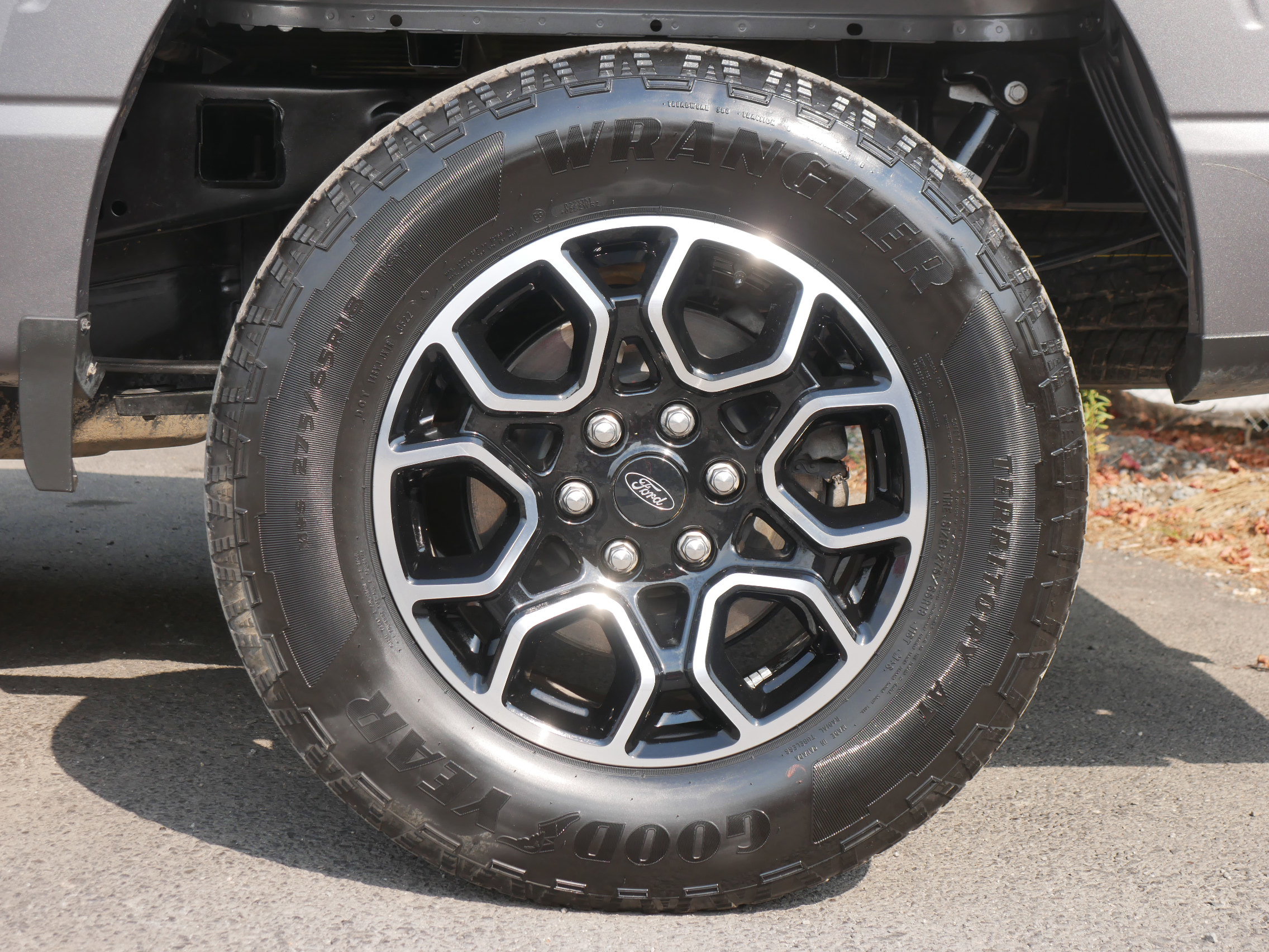 2022 Ford F-150 XLT photo 16