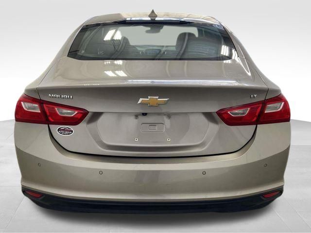 2024 Chevrolet Malibu 1LT photo 4