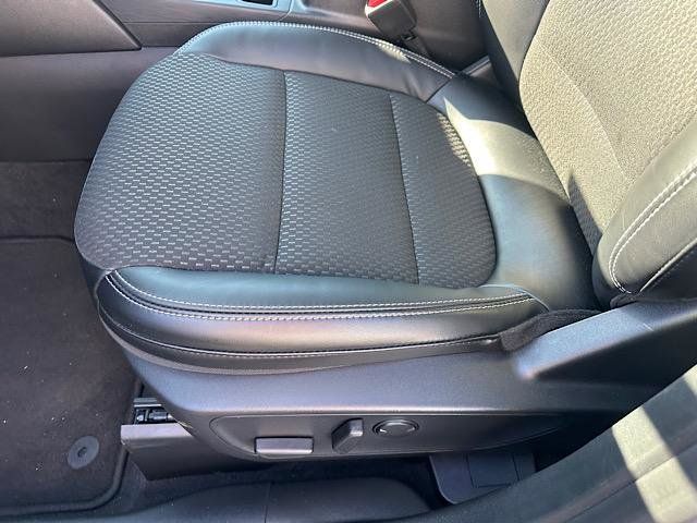 2024 Ford Escape Plug-In Hybrid Base photo 9