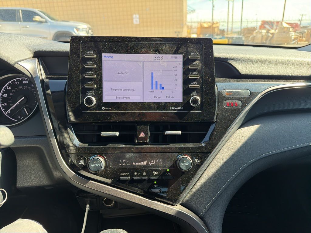 2024 Toyota Camry SE photo 19