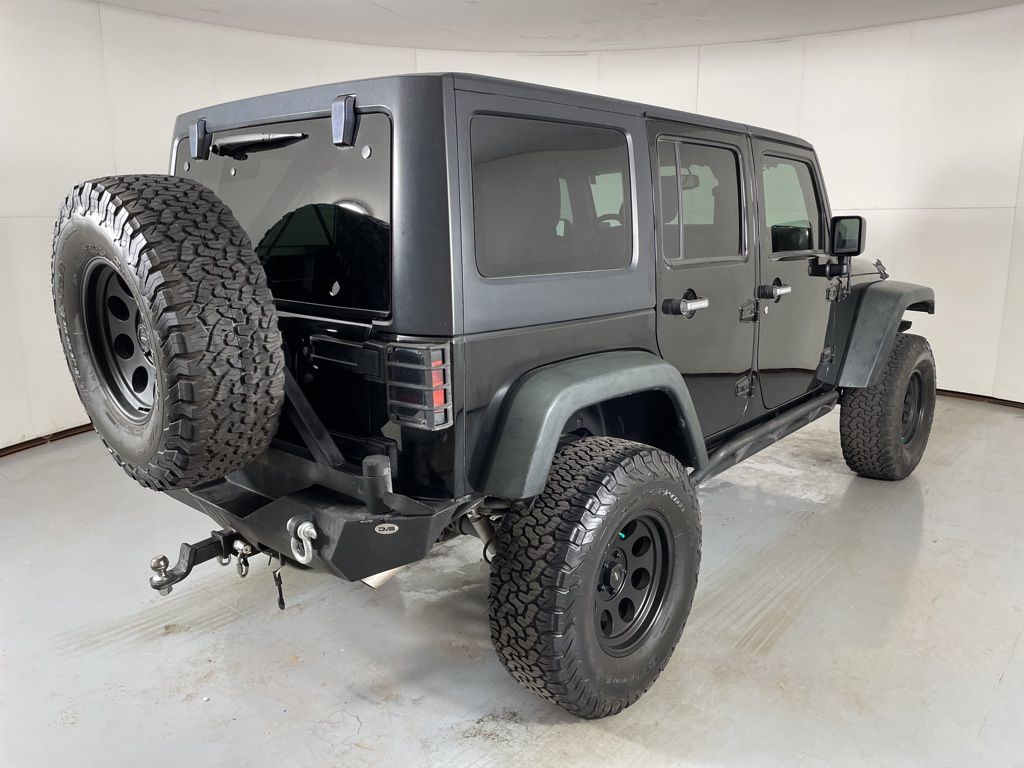 2016 Jeep Wrangler Unlimited Sport photo 5