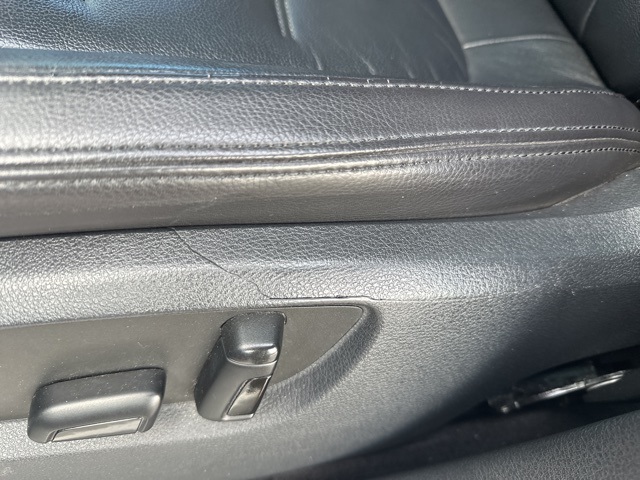 2014 Volkswagen Touareg V6 TDI photo 4