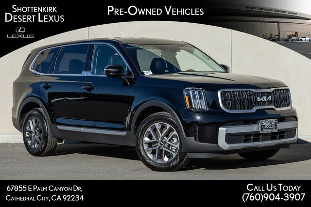 2024 Kia Telluride LX's photo