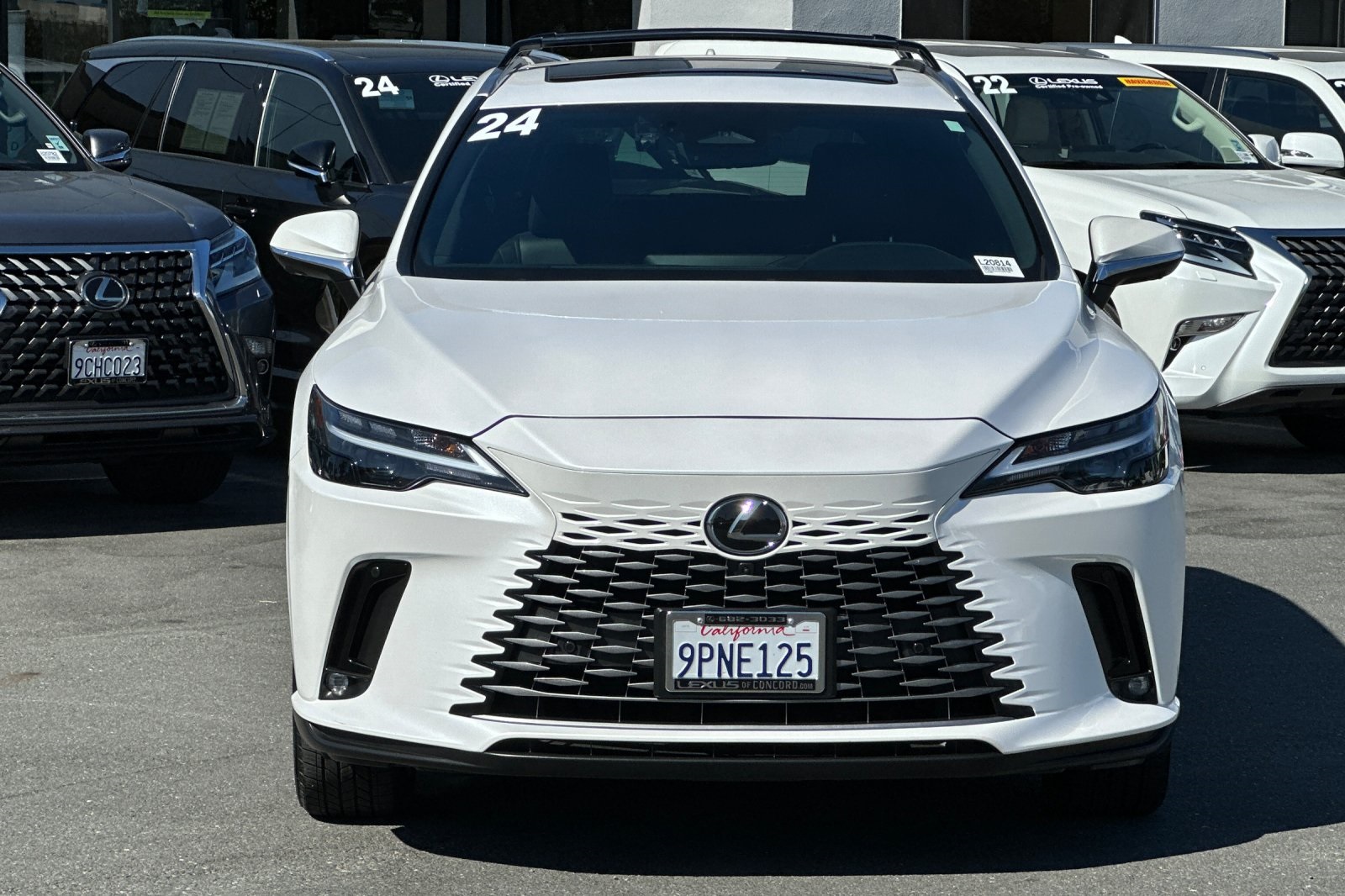 2024 Lexus RX 350h AWD photo 3