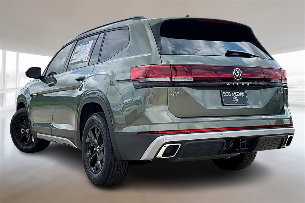 2026 Volkswagen Atlas Peak Edition SE photo 3