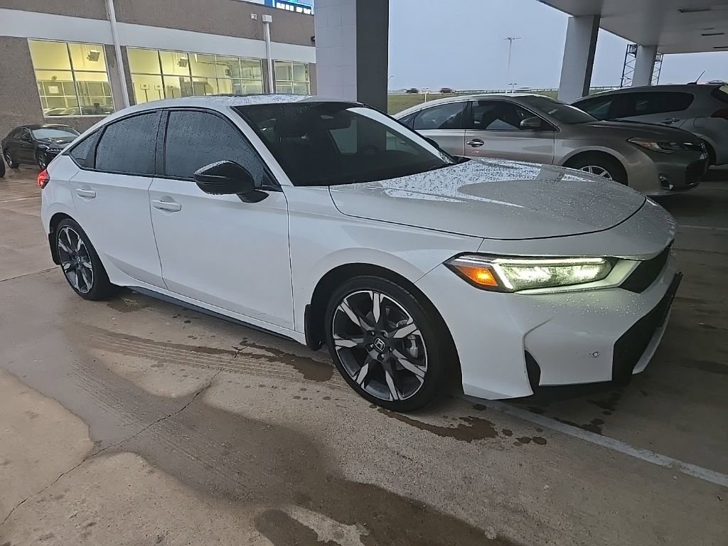 2025 Honda Civic Sport Touring photo 2