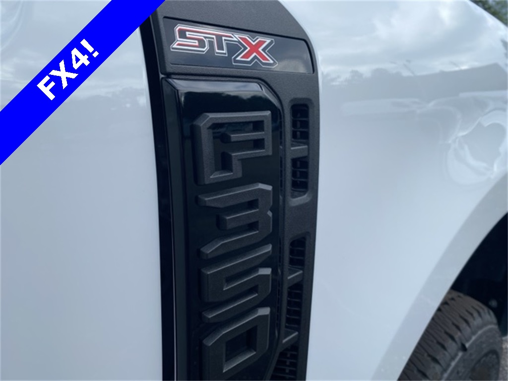 2025 Ford F-350 XL photo 18