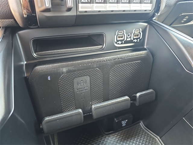 2024 Ram 3500 Laramie photo 20