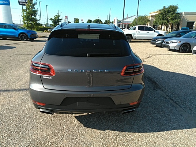 2018 Porsche Macan photo 15