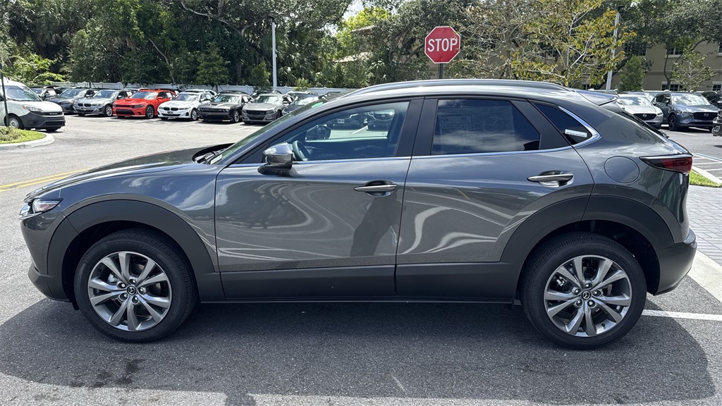2025 Mazda CX-30 2.5 S Preferred photo 9