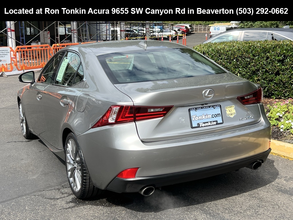 2014 Lexus IS 250 photo 6