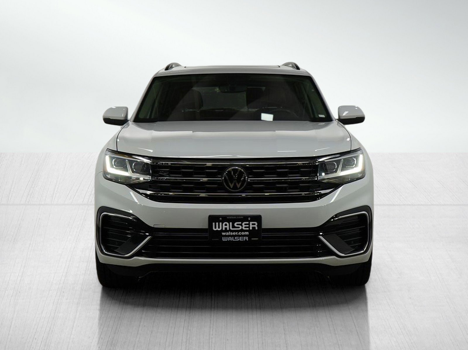 2021 Volkswagen Atlas SE Technology R-Line photo 7