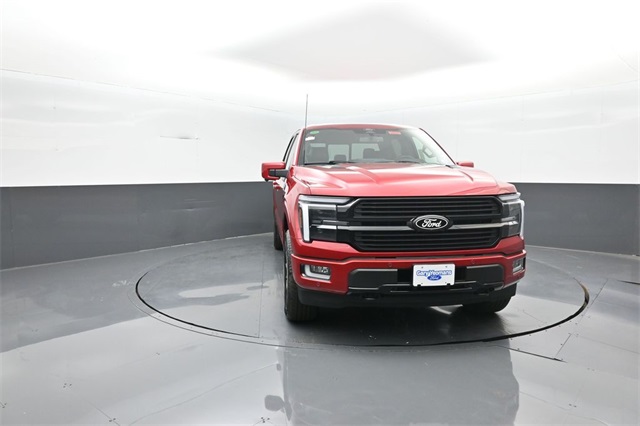 2025 Ford F-150 Platinum's photo
