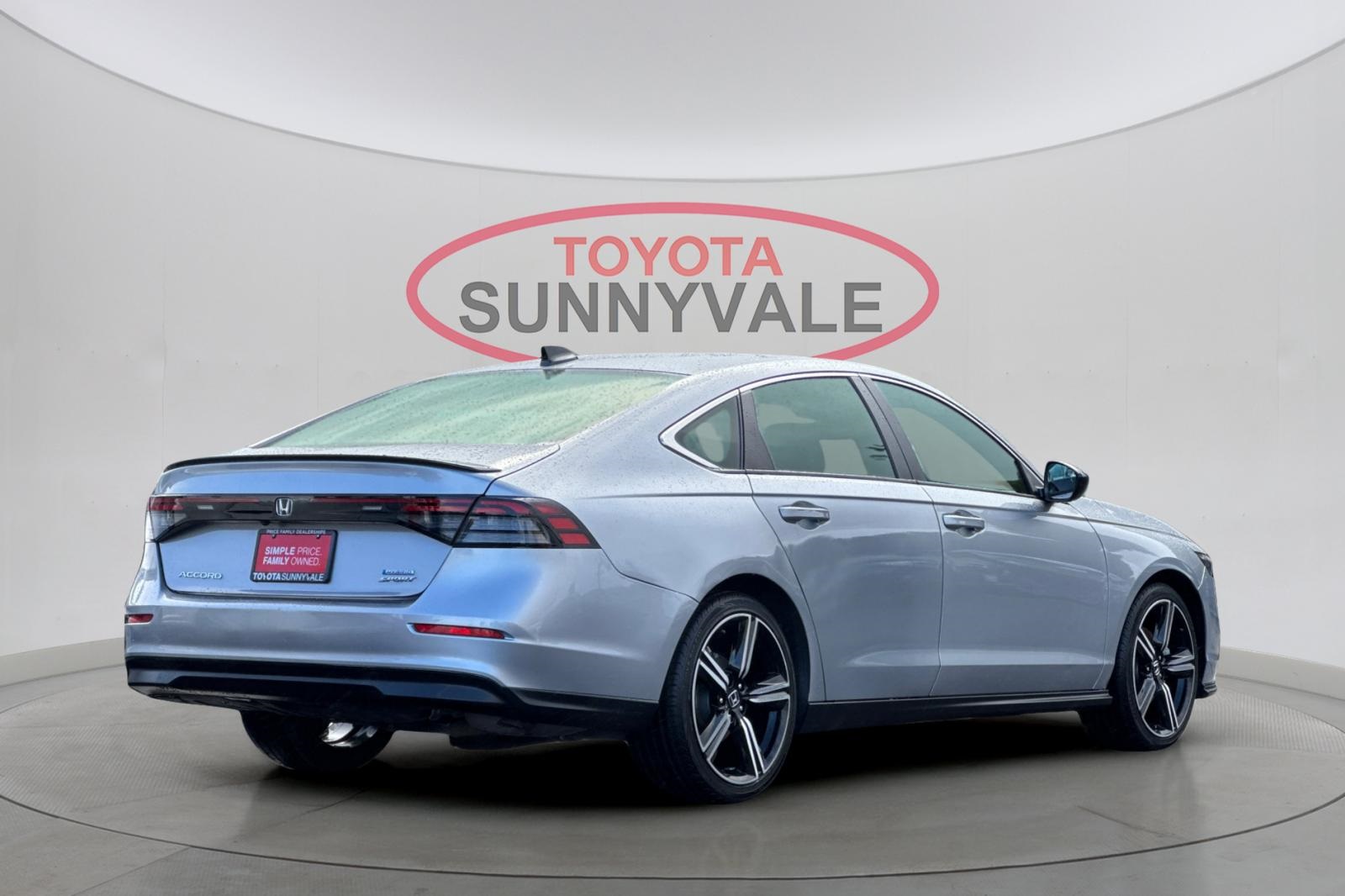 2023 Honda Accord Hybrid Sport photo 2