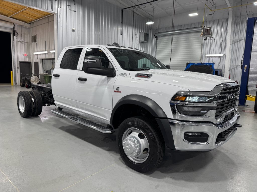 2025 Ram 4500 Tradesman photo 14