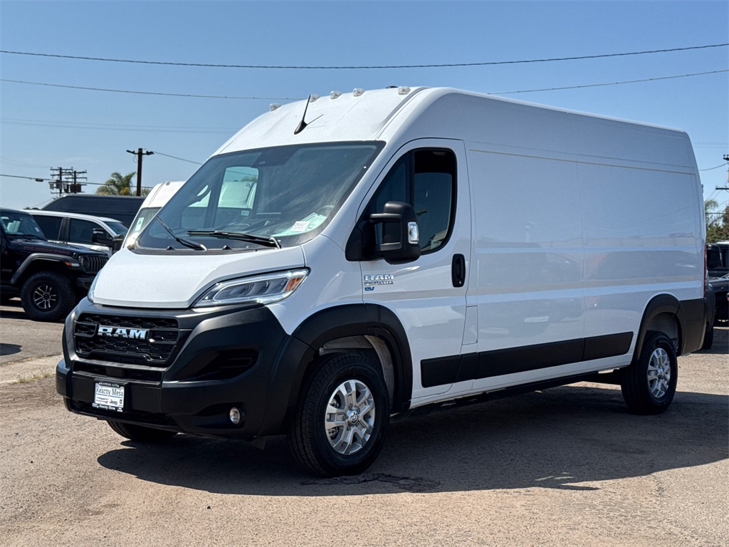2025 Ram ProMaster 3500 photo 4
