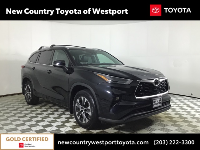 2022 Toyota Highlander XLE's photo