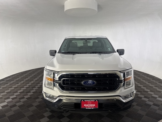 2021 Ford F-150 XLT photo 2
