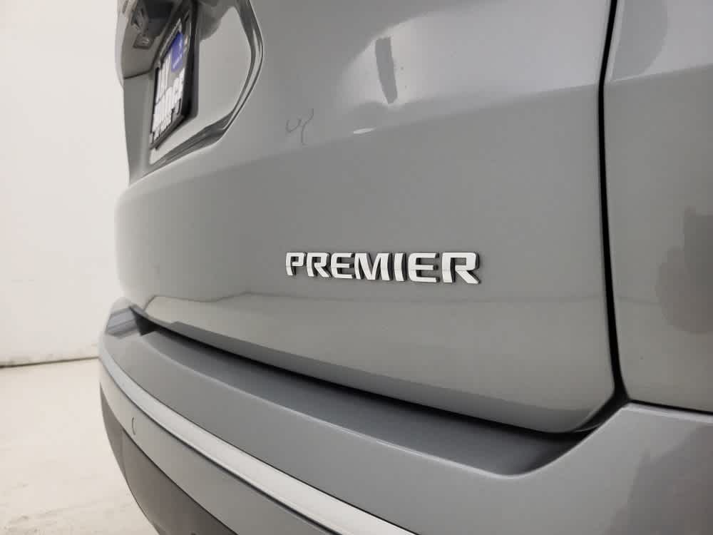 2023 Chevrolet Traverse Premier Leather photo 23