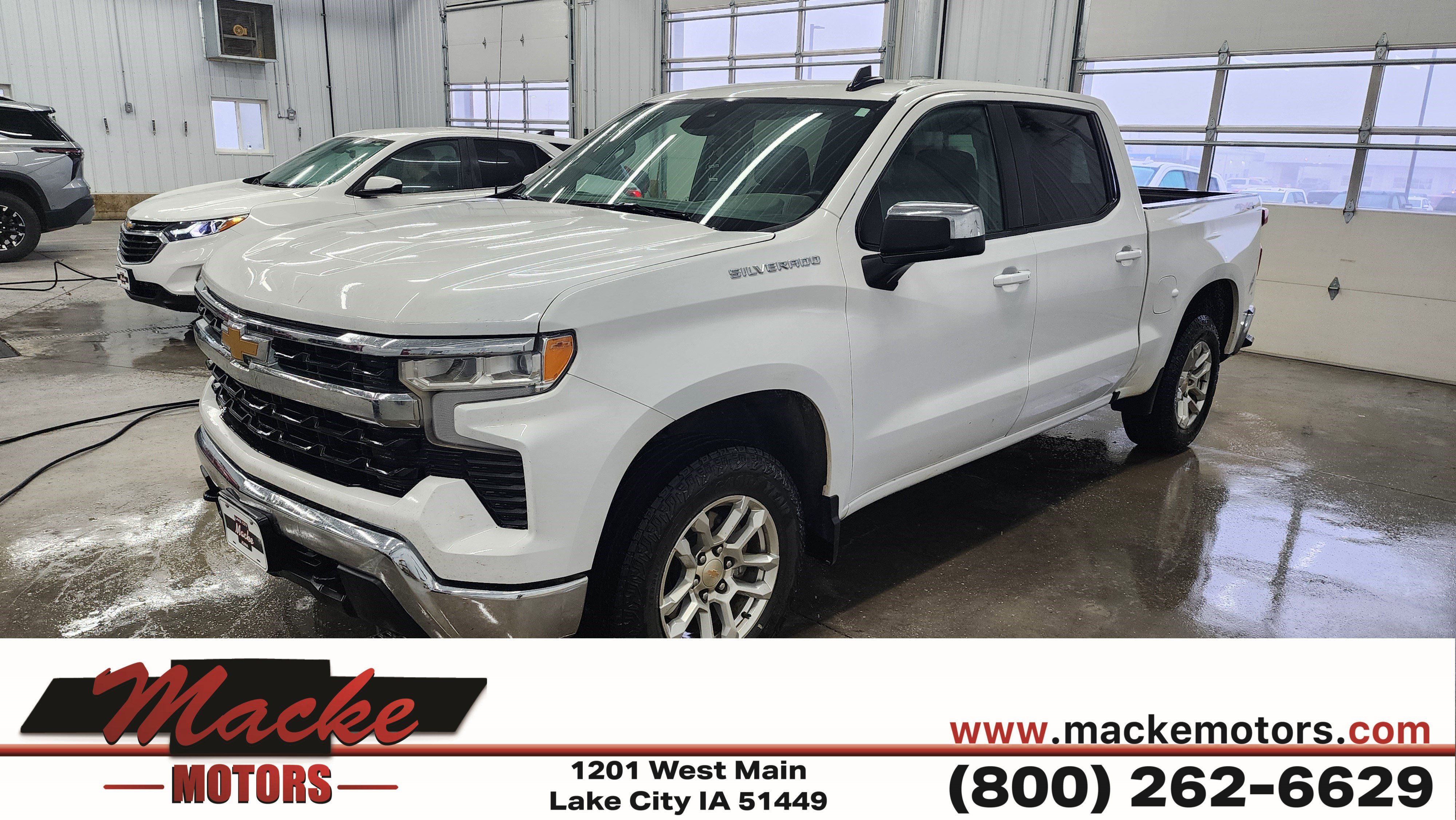 2025 Chevrolet Silverado 1500 LT's photo