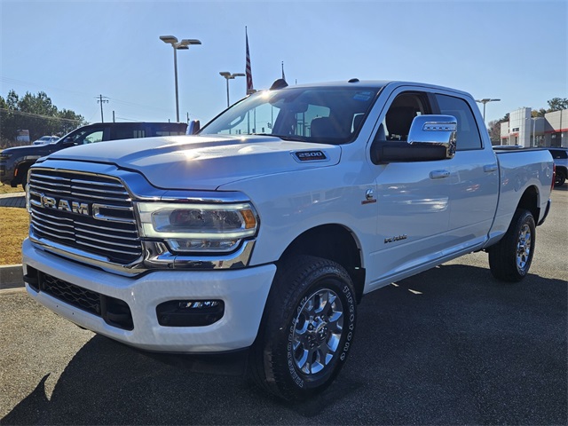 2024 Ram 2500 Laramie photo 3