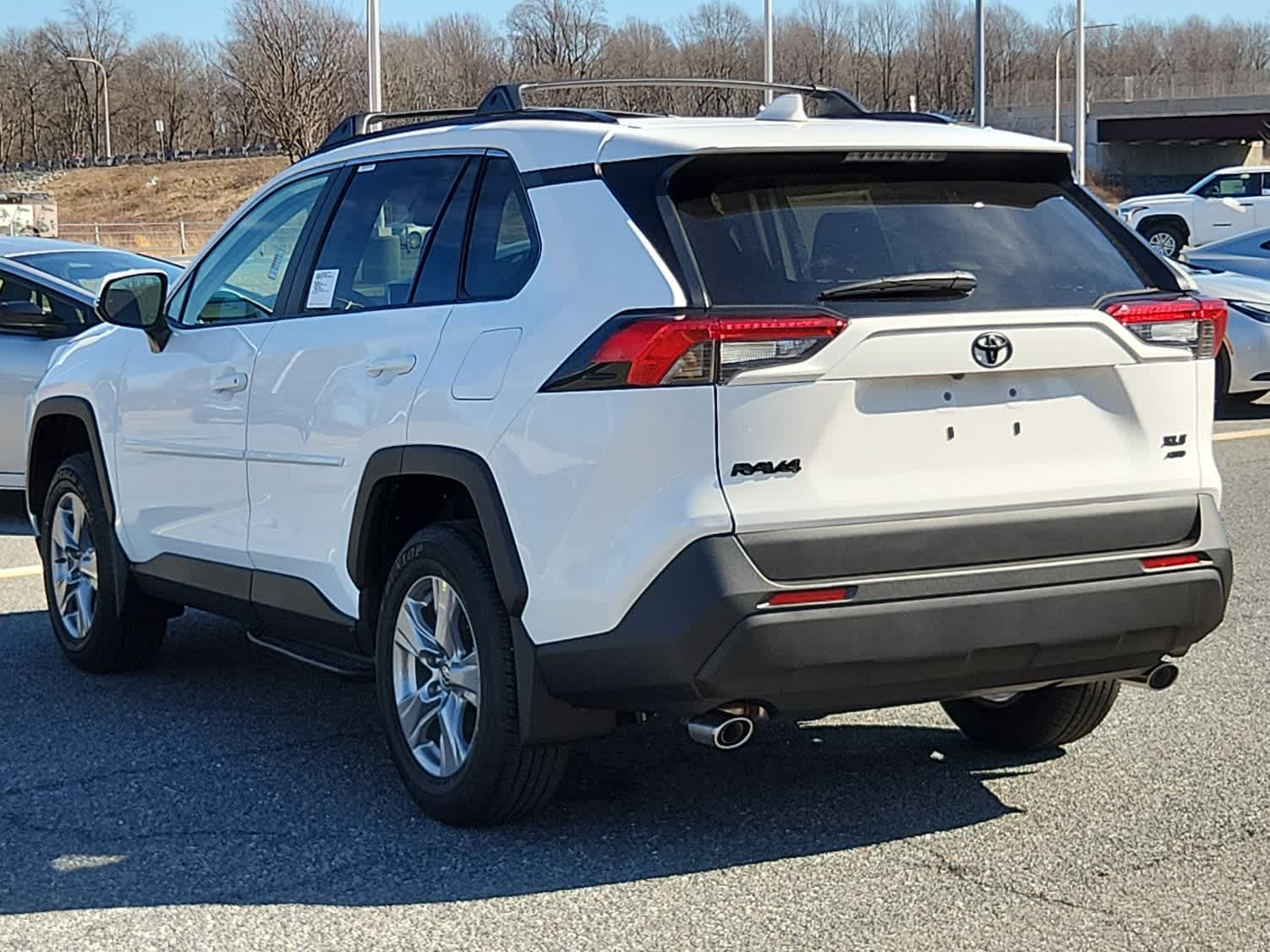 2025 Toyota RAV4 XLE Sport photo 3