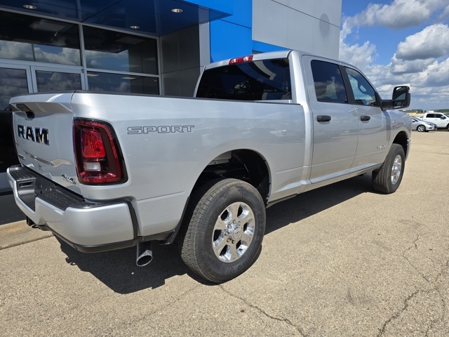 2026 Ram 2500 Big Horn photo 4