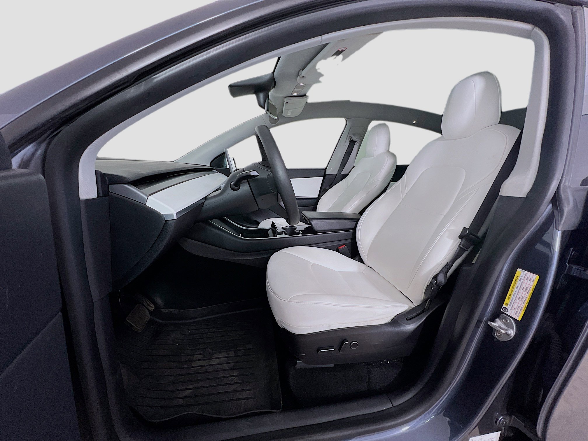 2021 Tesla Model Y Long Range photo 14