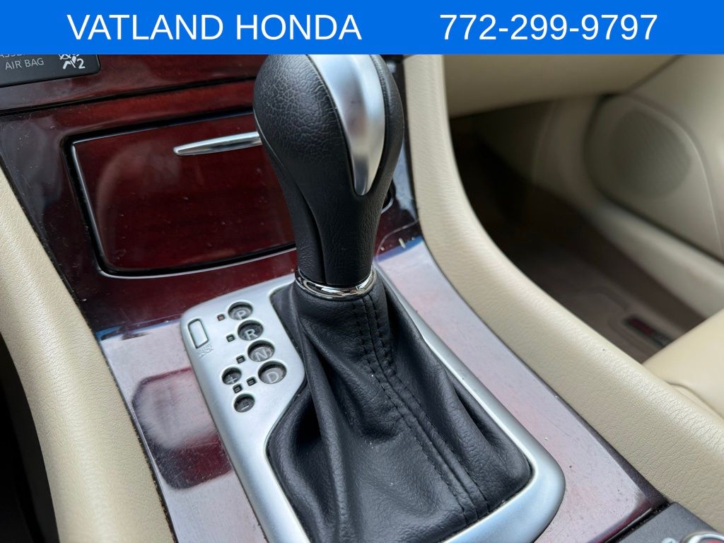 2017 Infiniti QX50 Base photo 22