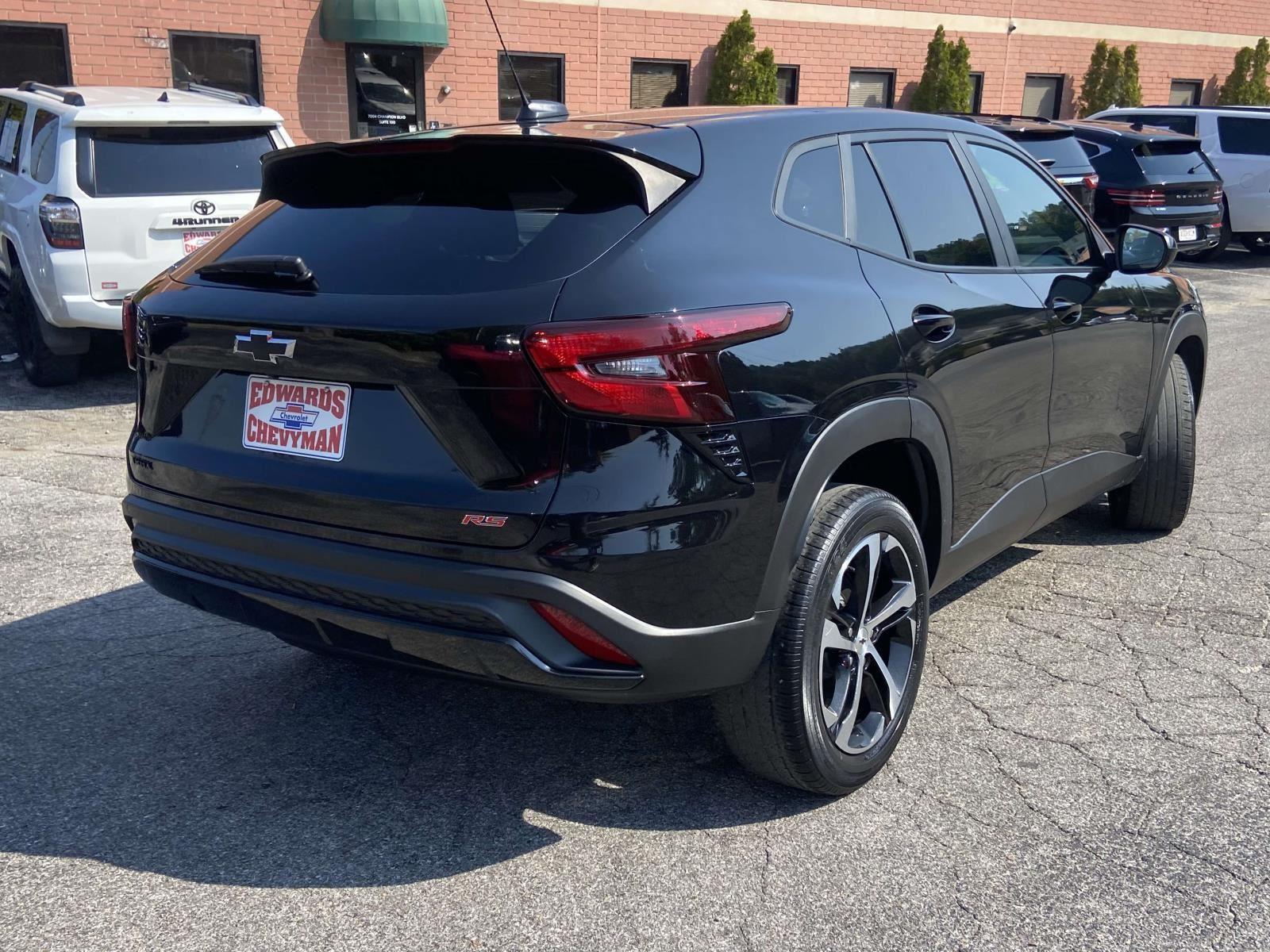 2024 Chevrolet Trax 1 photo 22