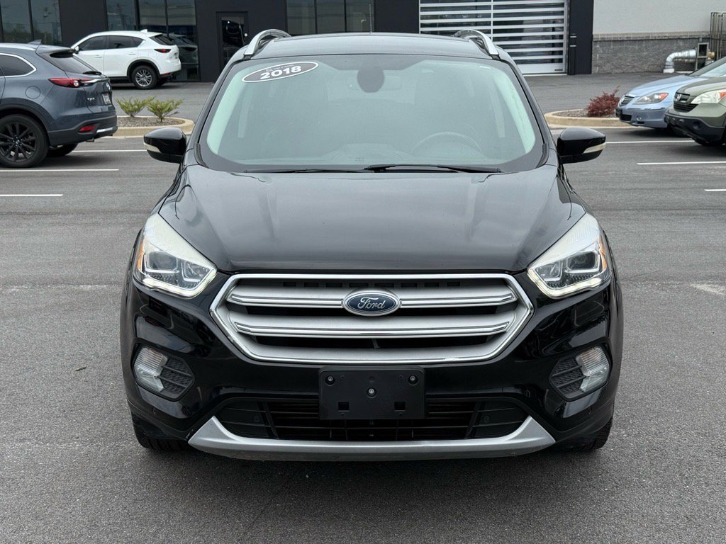 2018 Ford Escape Titanium photo 2
