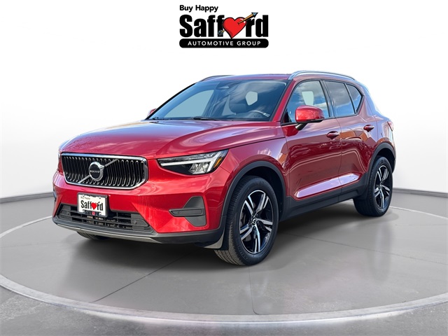 2023 Volvo XC40 Core